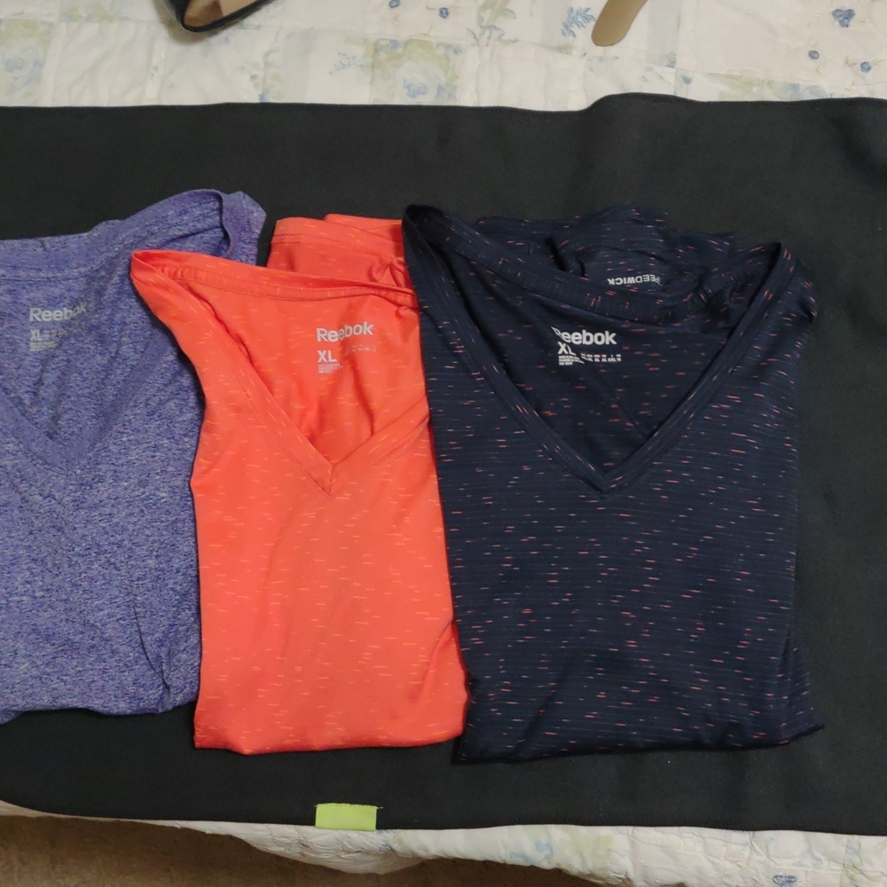 Reebok Sportwick V-Neck shirts